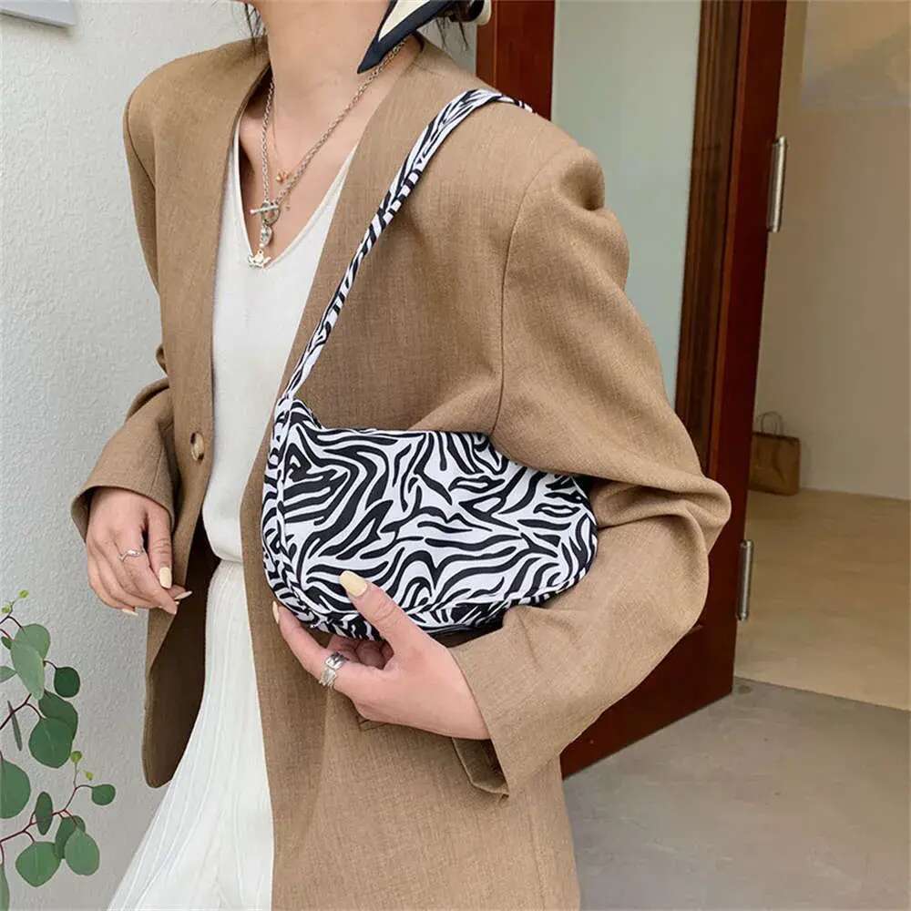 Women Underarm Fashion Animal Pattern Print Nylon Vintage Shoulder Bag Female Half-Moon Handbag Purse