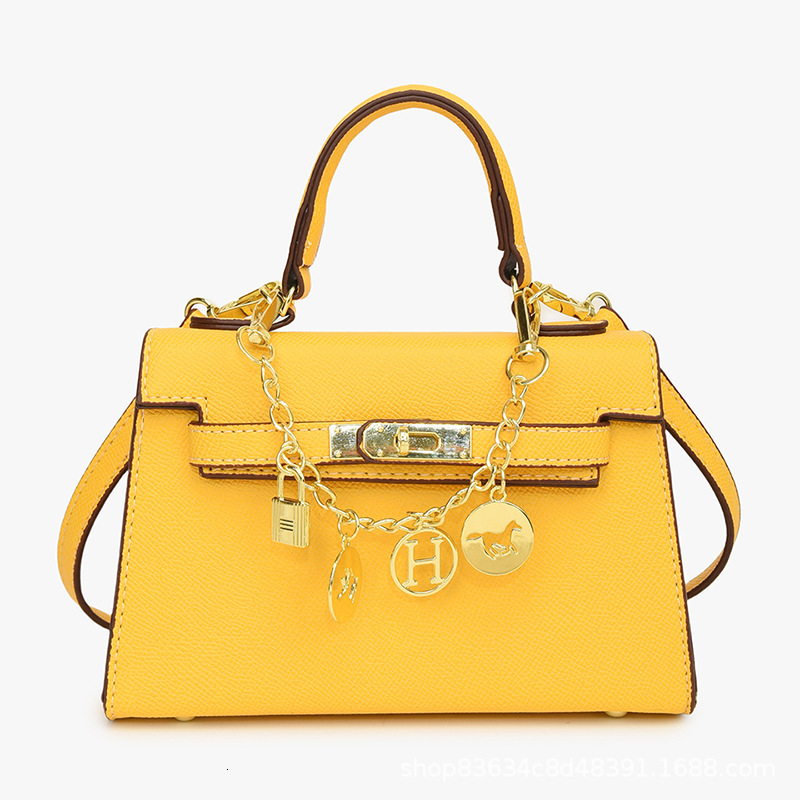 Brand, High-quality Style, Free Delivery, Designer Brand 2025, New Multi-functional Handbag, Lock, Pendant, Single-shoulder Crossbody Bag