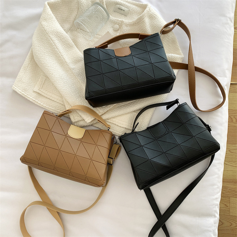 New women's bag new simple casual women's bag summer new single shoulder sloping body Western style fashionable handbag patchwork grid desig