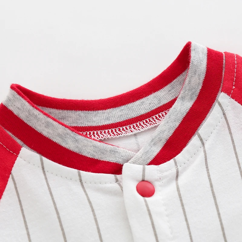 Summer baby boy jumpsuit born baby jumpsuit pure cotton baseball uniform short-sleeved breathable crawling suit 250528