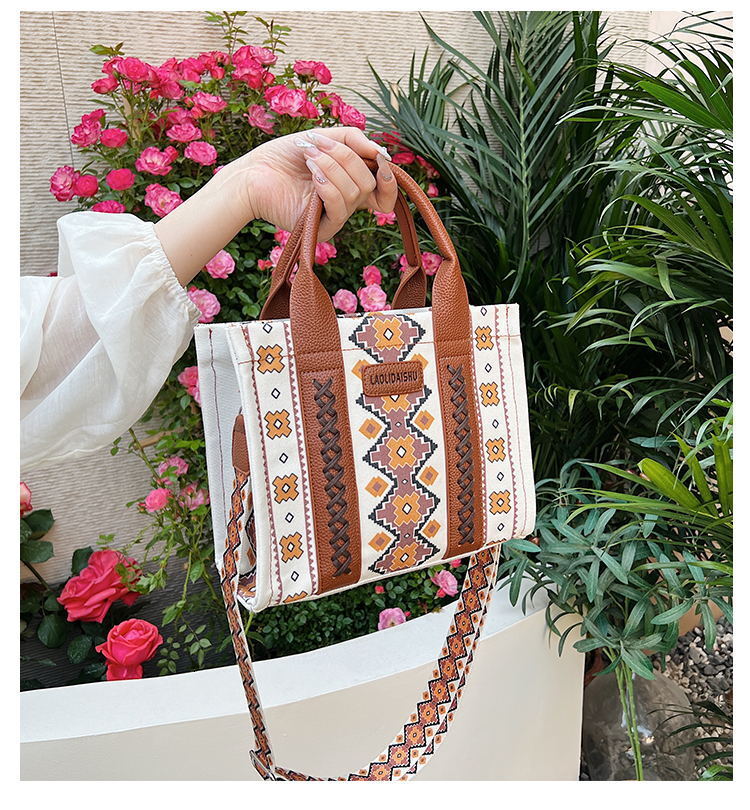 Luxury Brand Designer Bag Women's Messenger Bohemian Shoulder Bag Purse Cotton Fried Dough Twists Ethnic Style Travel Handbag