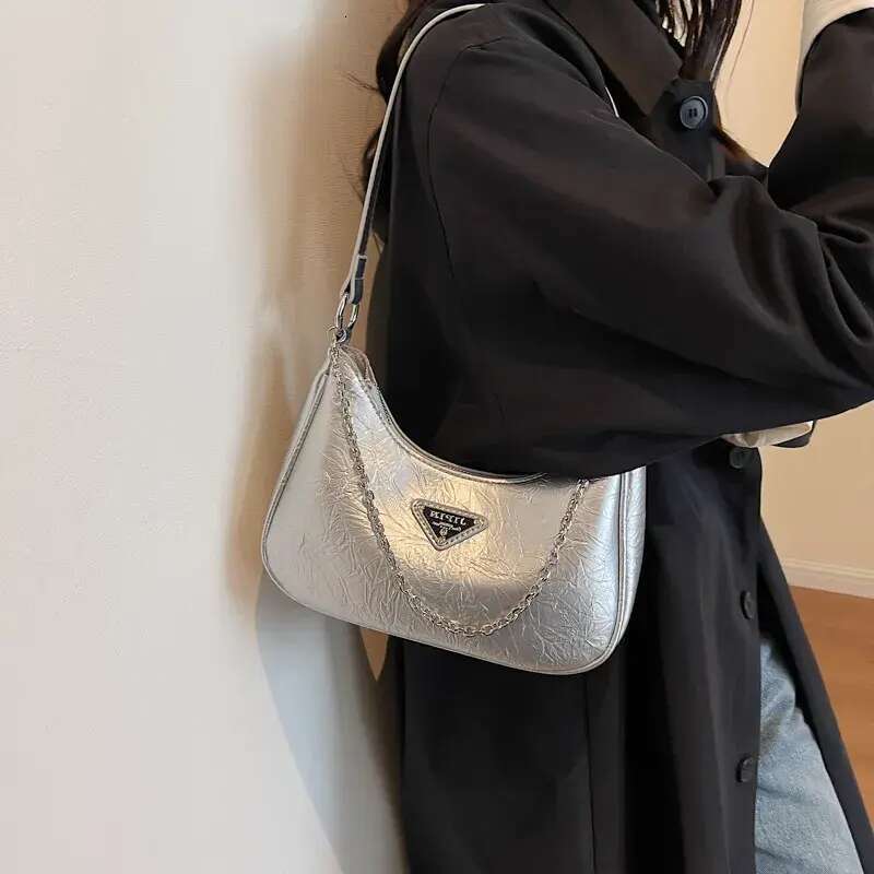 Free shipping 2025 new designer Shoulder Bags For womans ladies flap fashion chain Underarm bag handbag crossbody Bag