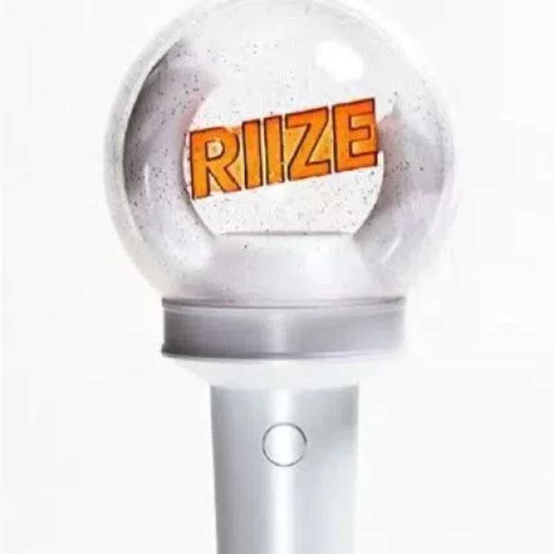KPOP Riized Lightstick Stand Concert with Acrylic Keychain Light Stick Decoration Party Flash Fan Gift W250528