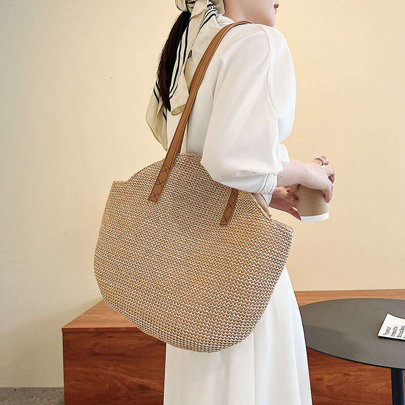 Woman bag Straw for Women 2025 beach bag straw bag New Summer Solid Color Simple Shoulder Woven Beach Vacation Casual Bag Trendy