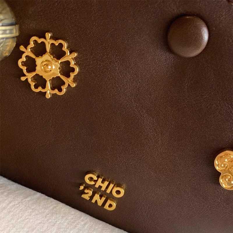 Luxury Designer Handbag PU Leather Womens Shoulder Bag Retro Metal Flower Purses and Handbag Pillow Boston Bowling Handbag Y250528