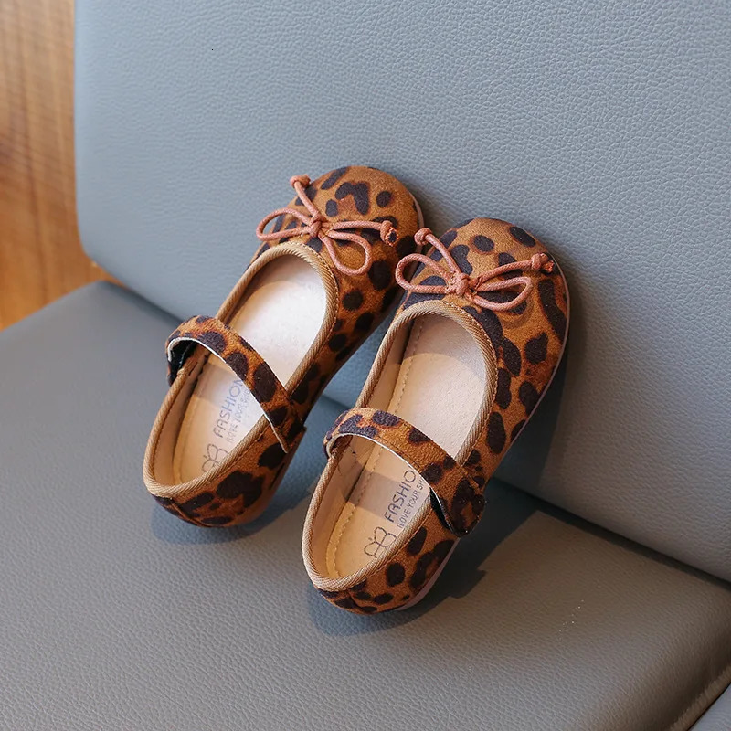 Kids Baby Girls Shoes Fashion Vintage Leopard Print Flat Single Shoes Cute Princess Ballet Mary Janes Shoes Anti-slip Large Size 250528
