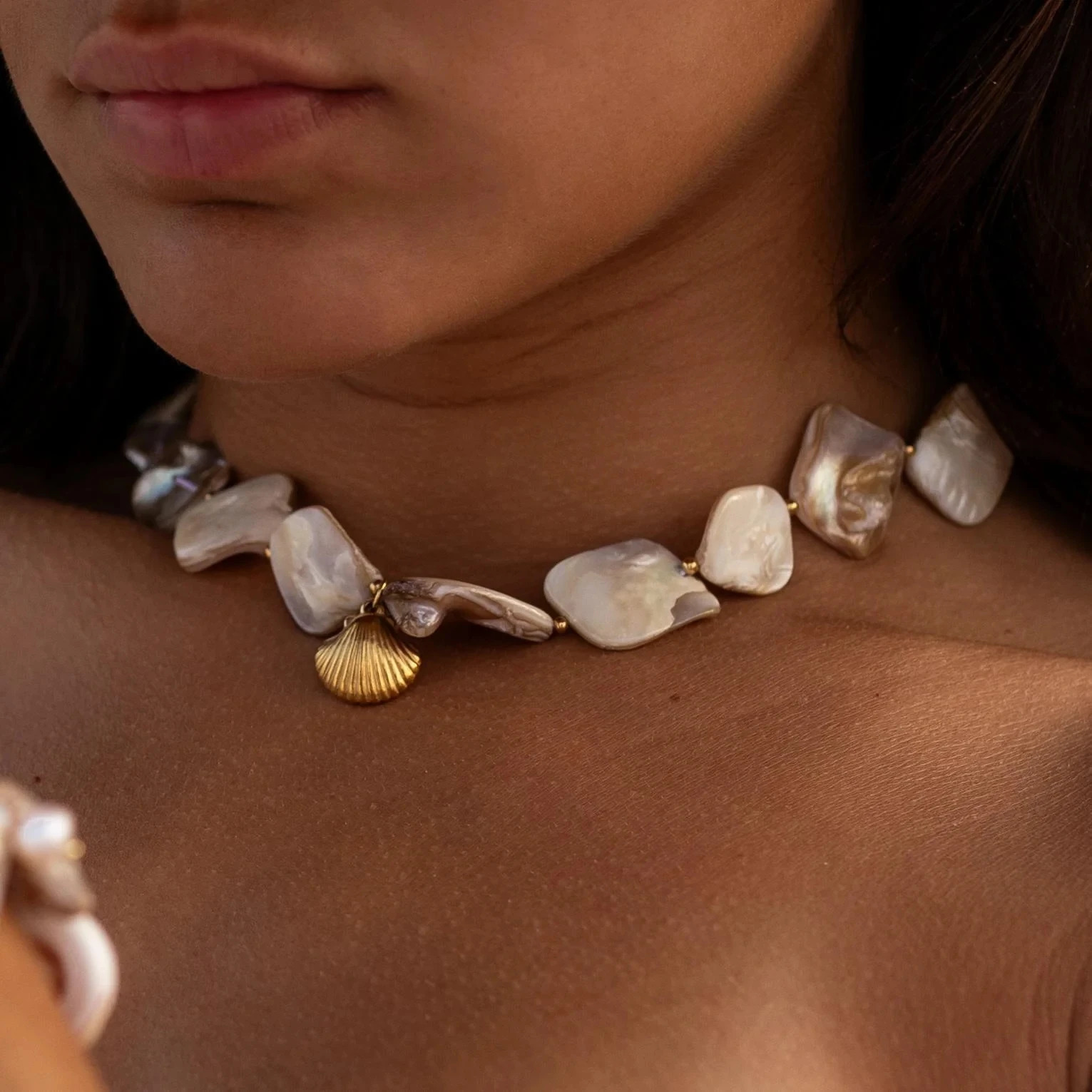 Perisbox Bohemian Trendy Natural Shell Choker Necklace for Women 18K Gold Plated Seashell Pendant Necklaces Beach Party Jewelry 250520