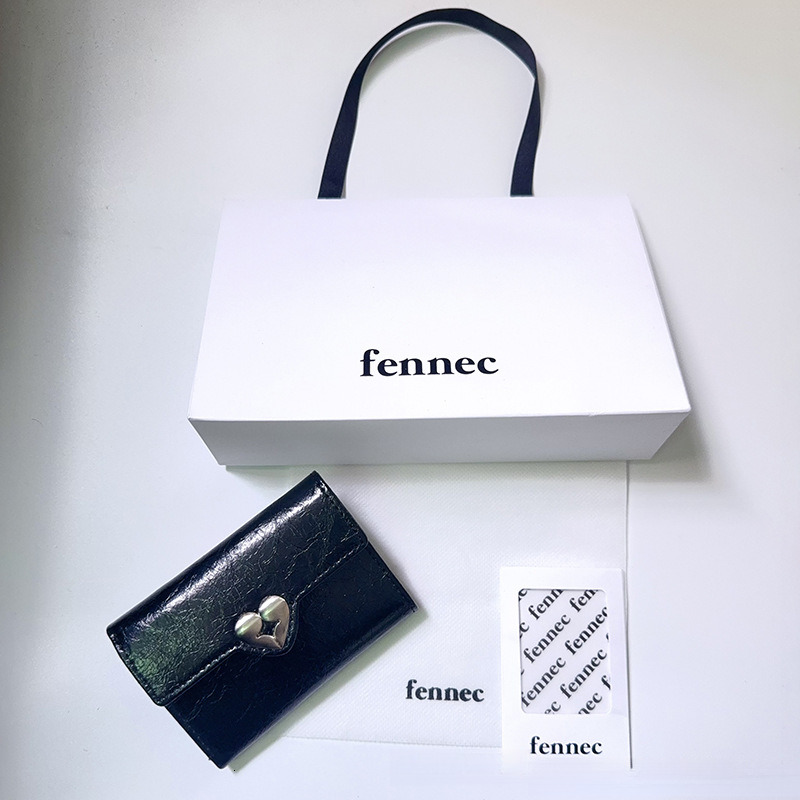 Free Shipping Designer Wallet Fennec New Heart Holder ID Bag Korean Niche Driver's License Bank Card Mini Cute Compact Wallet