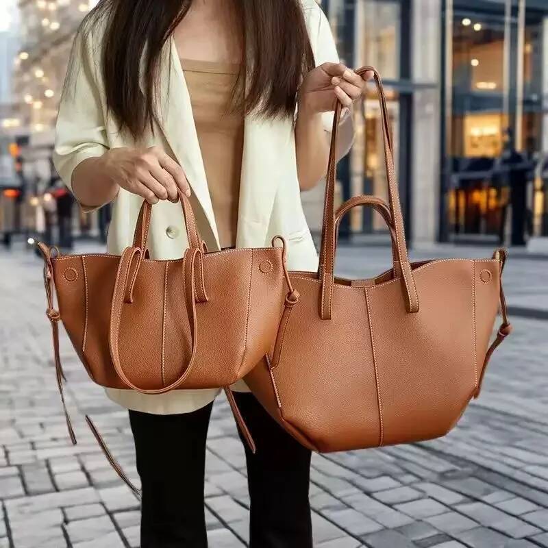 French wings Polin tote retro European and American niche bucket type hand-held armpit large bag