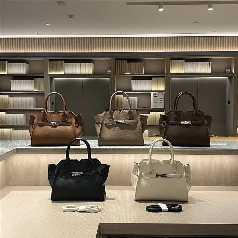 Top brand high-quality new free designer bag new handbag 2025 shoulder bag commuting elegant fashion crossbody bag new free designer bag