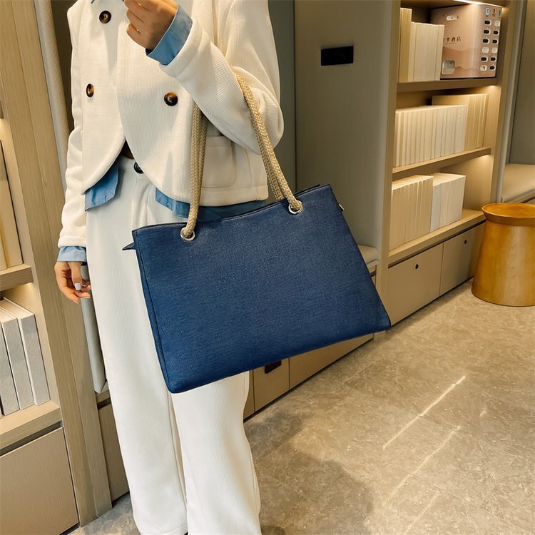 Top brand high-quality new free designer bag, new trend woven bag, canvas shoulder crossbody bag, brand new free designer bag