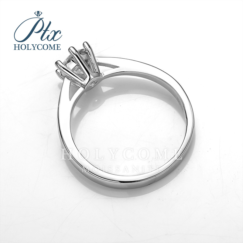 Classic Six Claw 0.5CT Moissanite Ring S925 Sterling Silver 18-karat Gold Plated D Color VVS Moissanite Diamond Ring Recommended Style for Women
