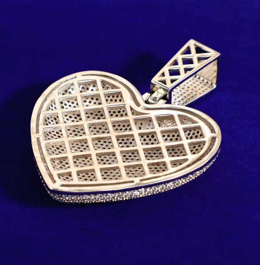 Trending Product heart sliver custom moissanite pendant Hip Hop Bling lced Out Jewelry for made in India