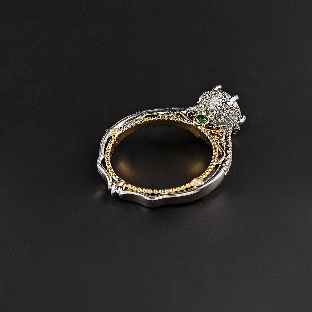 2025 Choucong Vintage Jewelry 10KT White Gold Fill Round Cut 5A Cubic Zircon CZ Diamond Emerald Party Elegant Women Wedding Crown Band Ring For Lover 