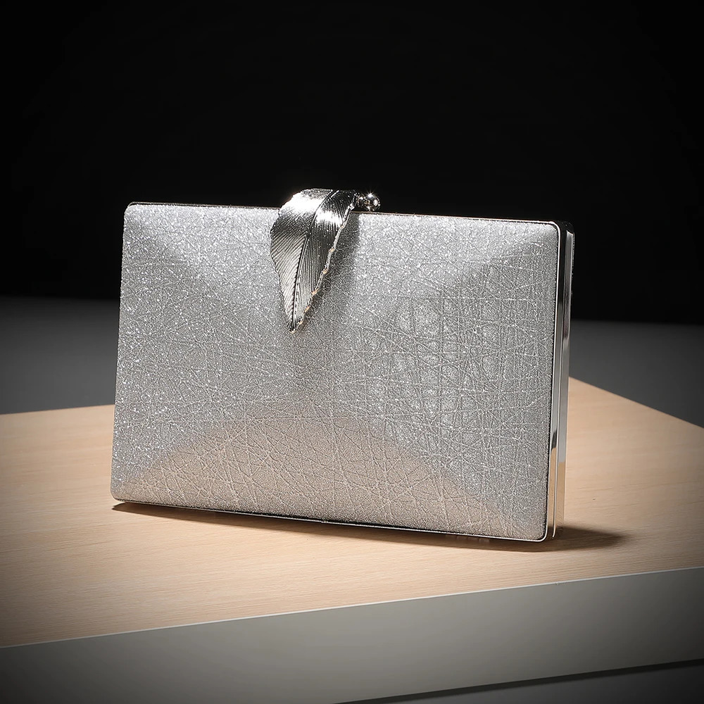Fashion Vintage Metal Leaf Lock Hand Bag Party Gift Clutch Bag Ladies Wedding One Shoulder Silk Evening Bags 250526