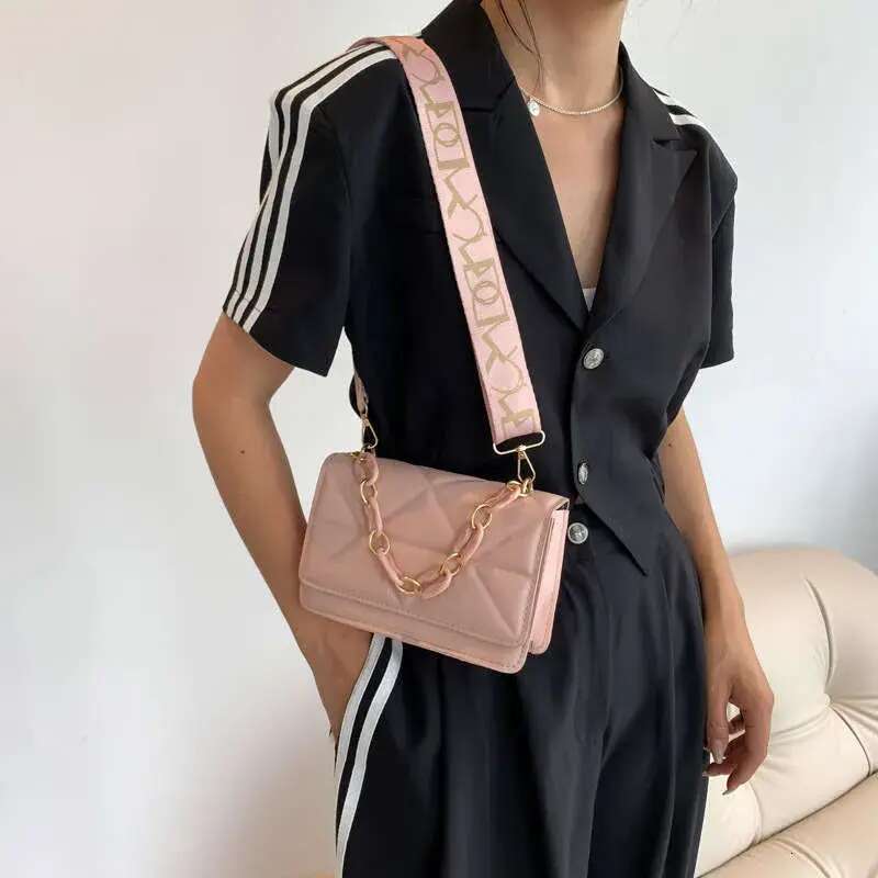 Chic Stone Texture PU Leather Clutch & Shopper Combo Bag for Ladies - Pink Designer Accessory with Adjustable Straps