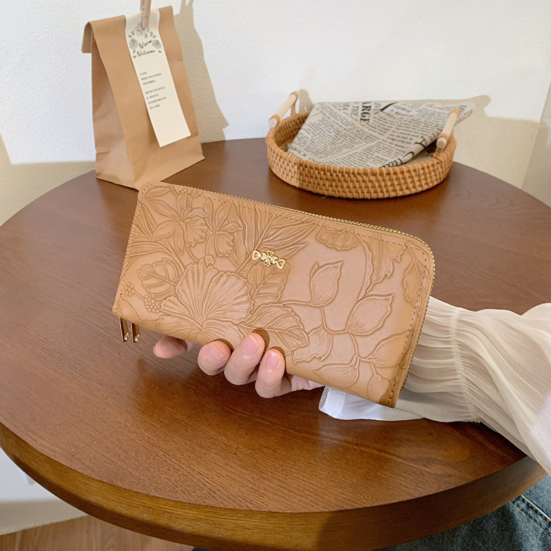 Fashionable and trendy women s small wallet long wallet coin trend wallet zipper handbag designer fashionable large capacity men trend s wallet
