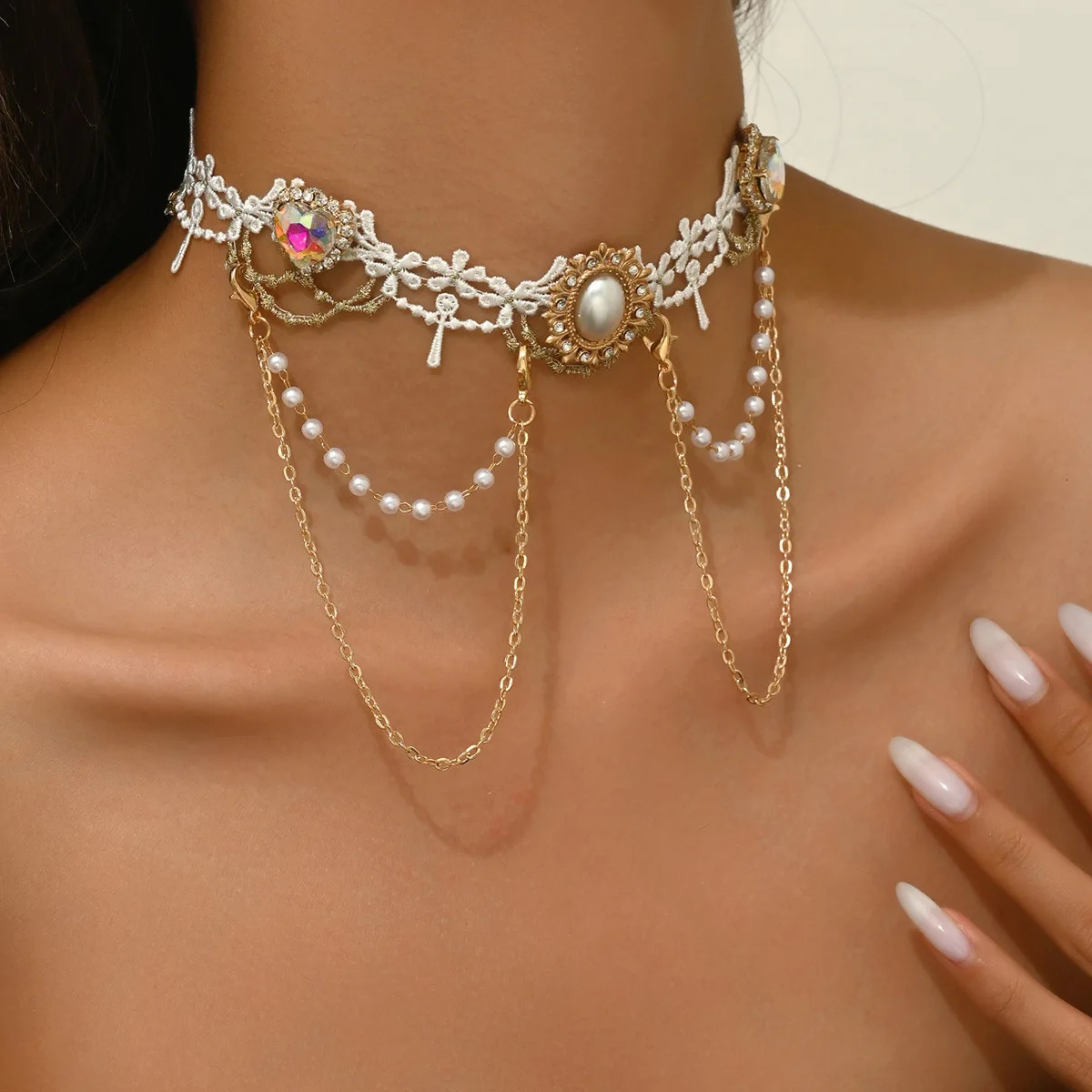 Womens Necklace Lolita White Lace Necklace Pearl Tassel Rhinestone Necklace Collar Sweet Cool Fashion Necklaces Girls Gift 250522