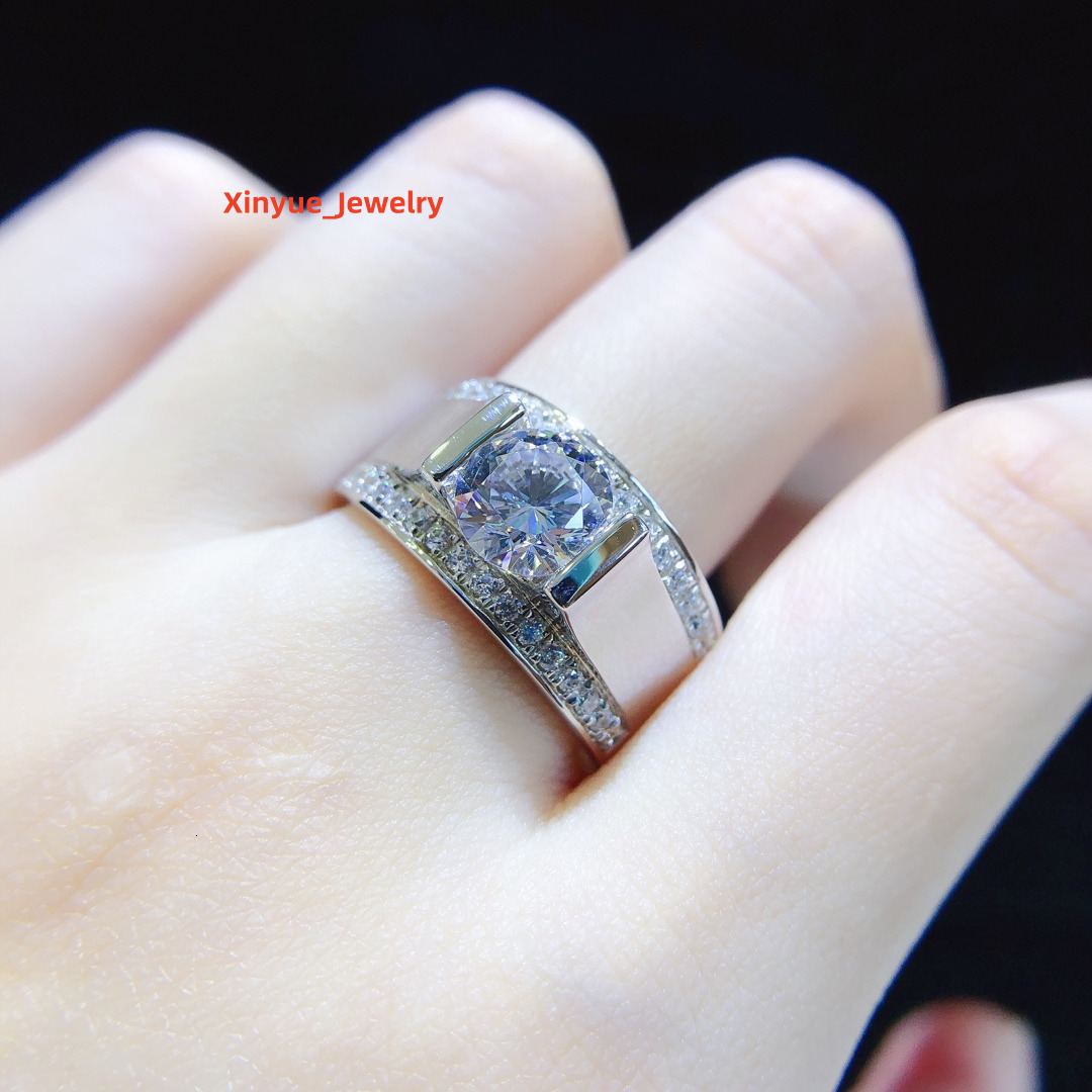 Ready to Ship 925 Sterling Silver Rhodium Plated 1ct 2ct Brilliant D VVS Moissanite Diamond Men Ring