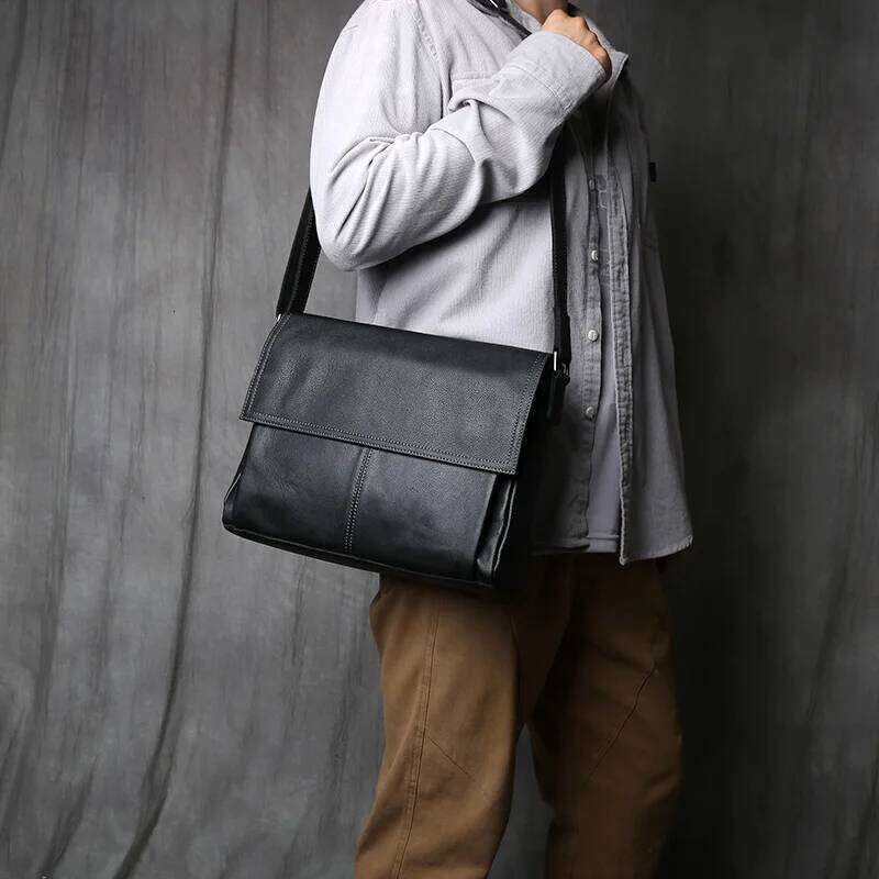 NZPJ Genuine Leather Top Layer Cowhide Shoulder Bag, Solid Color Tablet Computer Trend Men's Bag