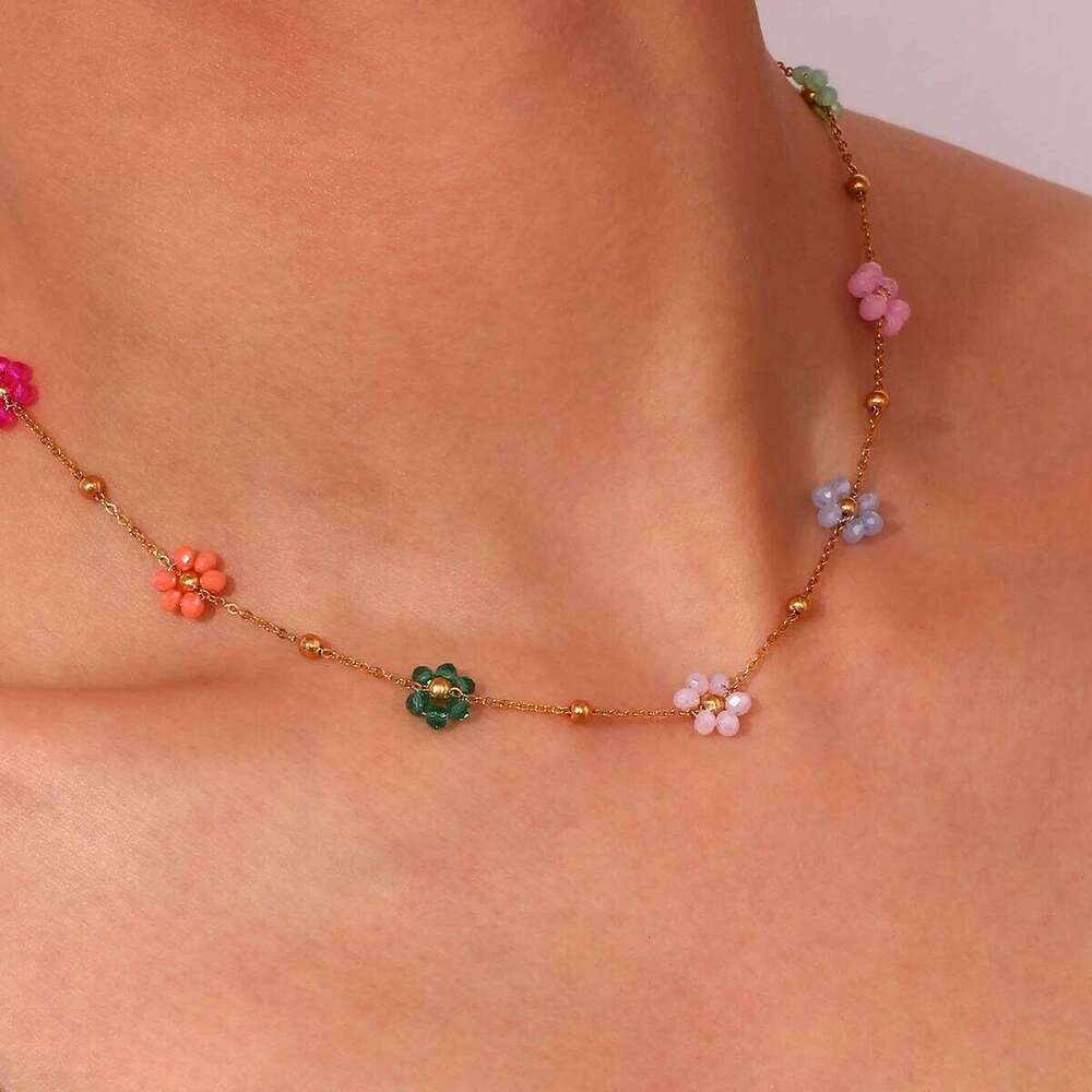 La. Muses Sweet Handmade Colorful 7 Petals Small Flowers Necklaces For Women One Piece Premium Stainless Steel Jewelry