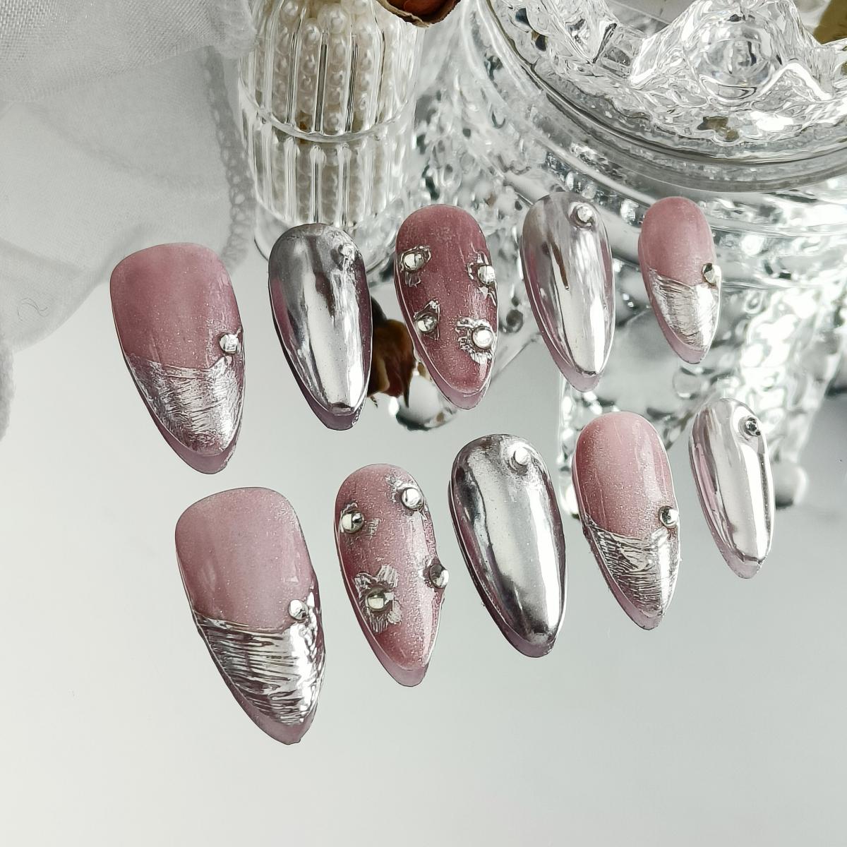 10pcs 3D Hand drawn Handmade Press-on nails Medium Almond Nails Bundle Pink Metallic Feeling Diamond Finished nail stickers Free storage box jelly glu