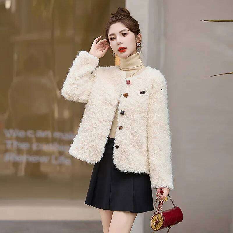 Short Lamb Jacket Women's Stylish Autumn Winter Thickened Leather And Fur Integrated Coat Fragrant Style Anti-Aging