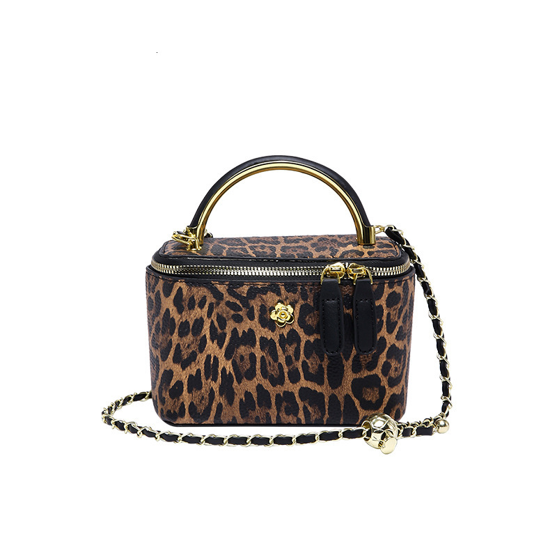 Luxury Brand Designer Bag Versatile Mini Bucket Crossbody Women's 2025 Spring New Leopard Print Box Bag, Fashionable Single Shoulder Chain Bag