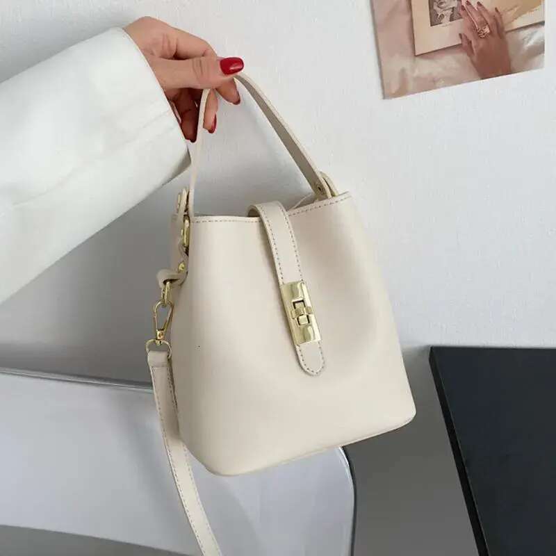Evening Bags Fashion Small Bucket Bag Ladies Beige Yellow Shoulder Casual Messenger Mini Handbag Solid Color Mobile Phone Party