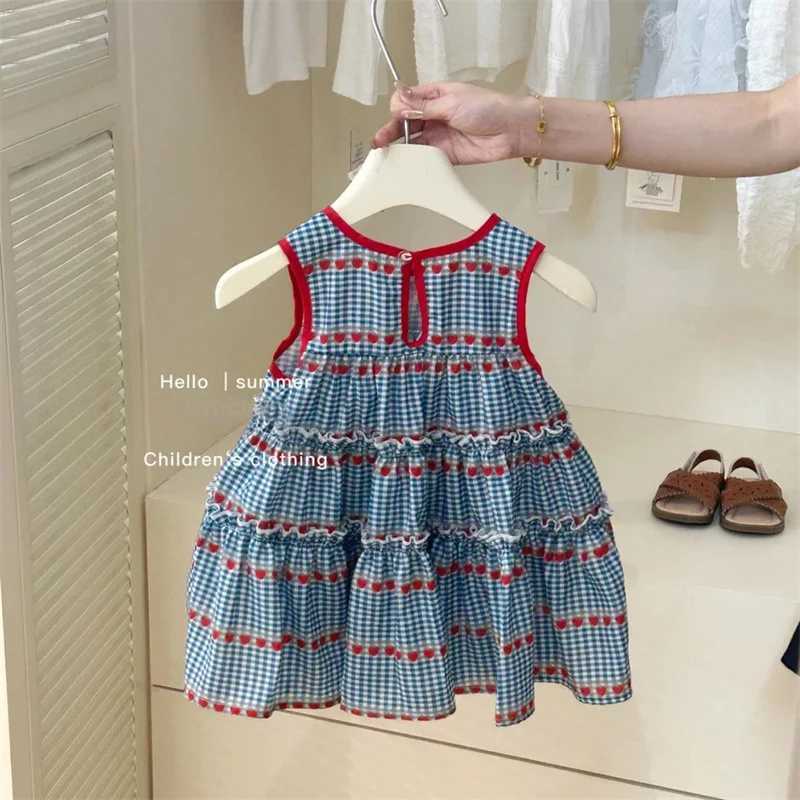 Summer Baby Girl Dress Cute Plaid Strawberry Print Sleeveless Girl Dress Sweet Cherry Girl Princess Dress With Bag X250528