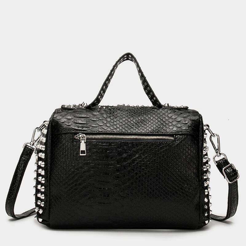 Women's designer purses and handbags Shoulder bags vintage Rivet tote for women Large capacity travel bag purse