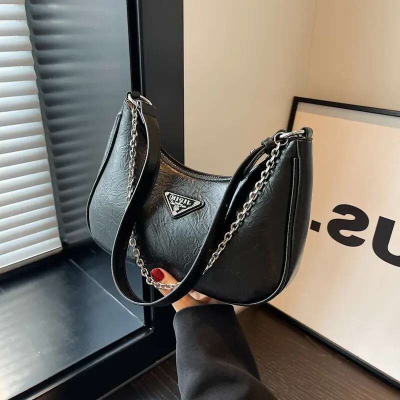Free shipping 2025 new designer Shoulder Bags For womans ladies flap fashion chain Underarm bag handbag crossbody Bag