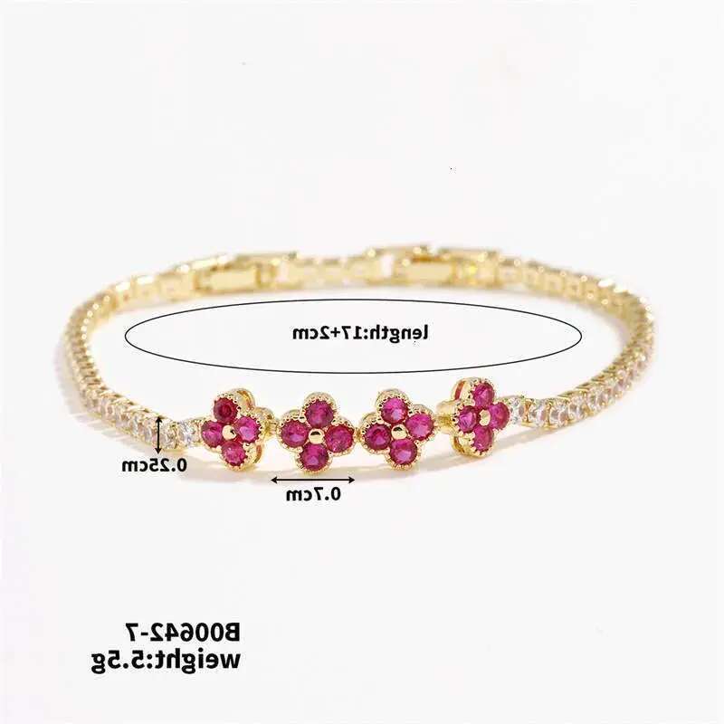 fashion INS personalized zircon bracelet simple lucky flower necklace