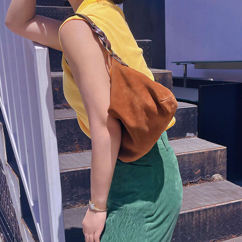 Production of Genuine Leather Underarm Baguette OEM High-end Feel Handbag Shoulder Crossbody Bag