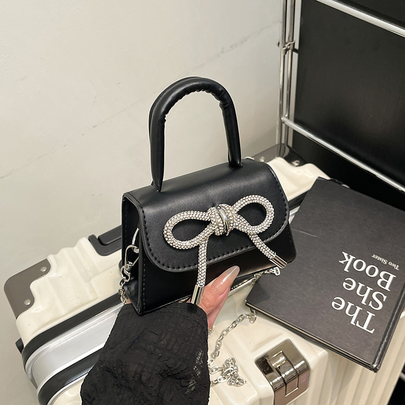 Top Brand Quality New Style New Trendy Fashion Handbag Versatile Shoulder Bag for Women 2025 New Bowknot Light Crossbody Lipstick Bag New Free Deliver