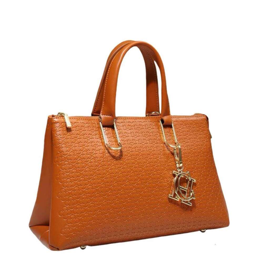 Designer Bags 2025 Designer Bags Women's Handheld One Shoulder Crossbody Bag Solid Pu Material Fashionable Charm Luxury Bag Luxury Bag