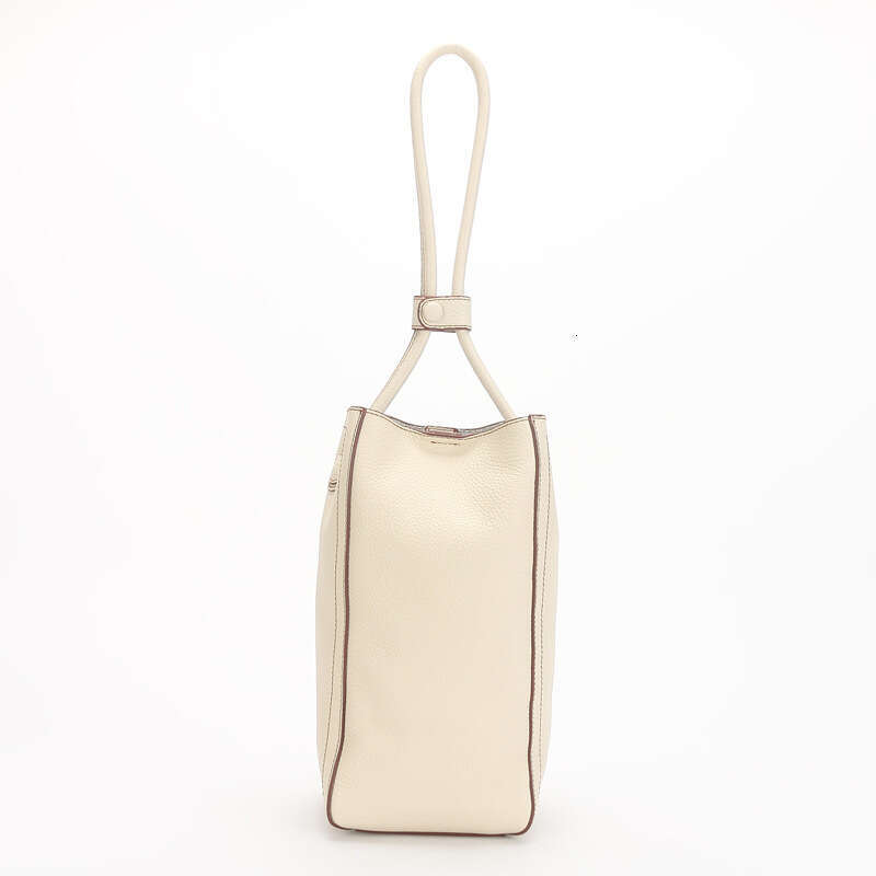 2023 New Korean Style Niche Women's Fashion High-end Underarm Simple Single Shoulder Large Capacity Bucket Bag