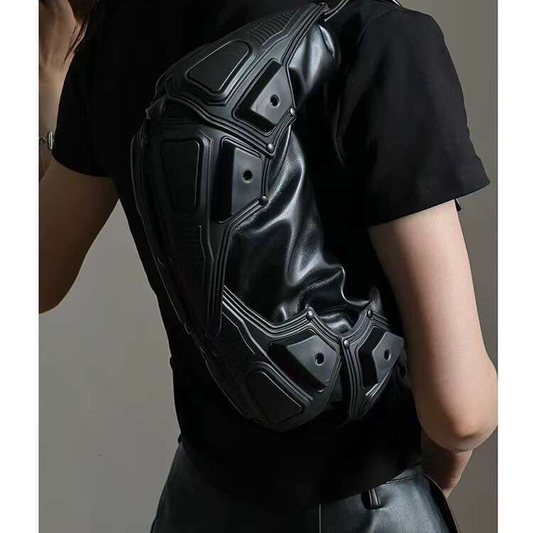 Women's handbag Niche Design Fashion Dark Trendy Hot Girl Functional Unisex Underarm Crescent Crossbody Bag