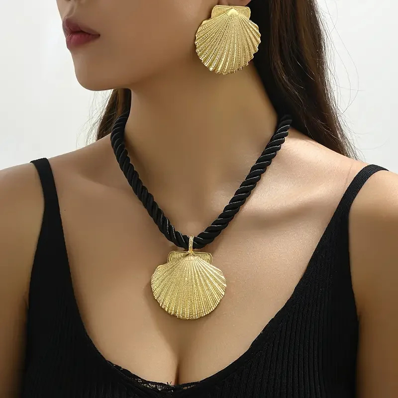 3Pc Summer Ocean Jewelry Set for Women-Starfish Shell Heart Necklace EarringsBeach Vacation Party GiftDainty Adjustable Chain 250527