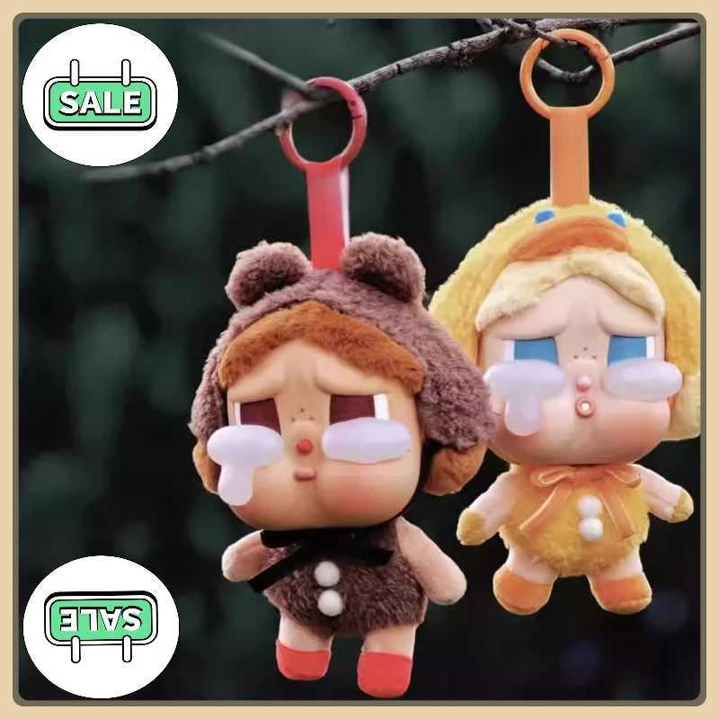 Spot Crybaby vinyl face doll plush blind box crying baby pendant key chain mystery bag crying series hand-made toy gift X250528