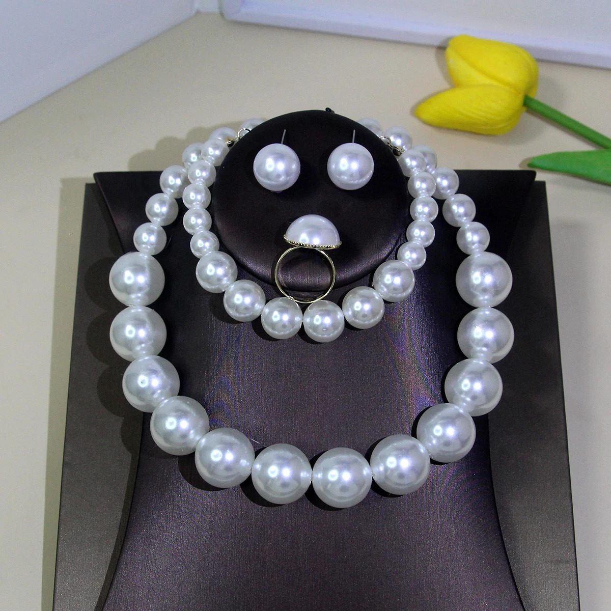 5 Womens Vintage Light French 5 Piece Pearl Jewelry Fashion Wedding Earring Bracelet Necklace Ring Set 250520