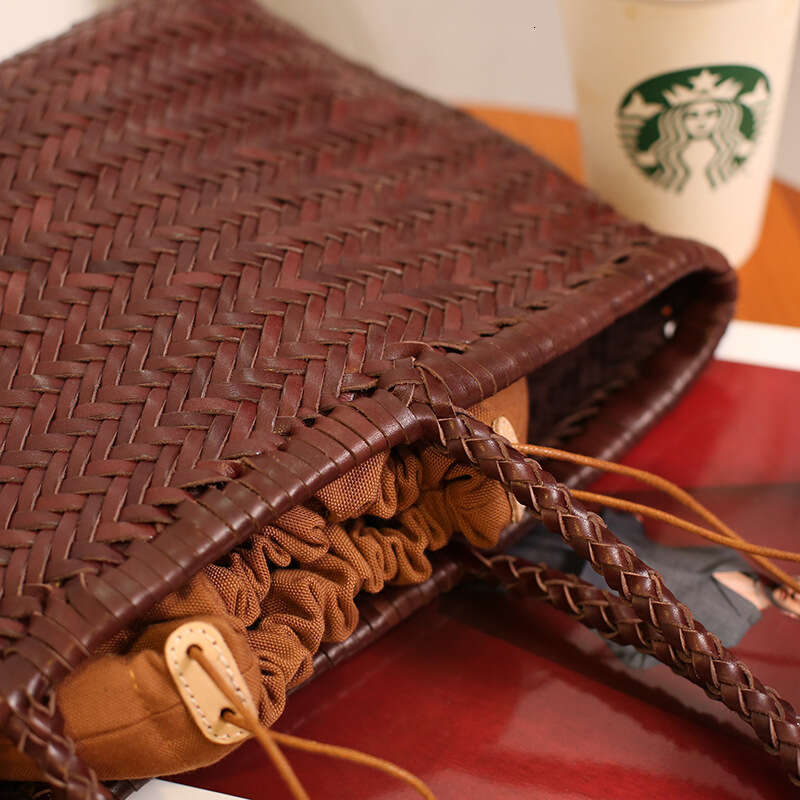 Tote Bag Braided Handbag Dragon Diffusion Same Style French First Layer Cowhide Woven Handbag For Women Ins Genuine Leather Basket Bag Shoulder Bag
