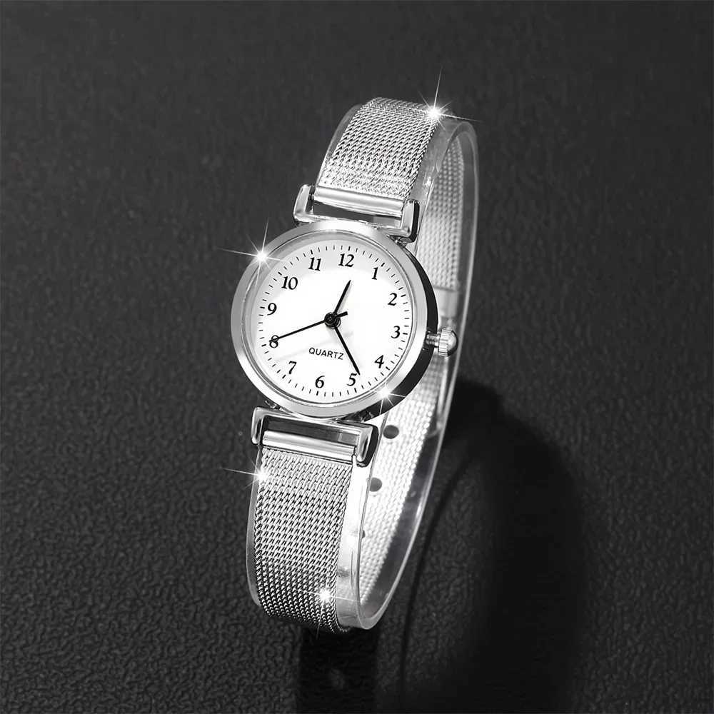 Women Fashion Watch Casual Bracelet Watches Set Ladies Simple Dial Quartz Wristwatches Dress Clock Montre Femme XJ250527