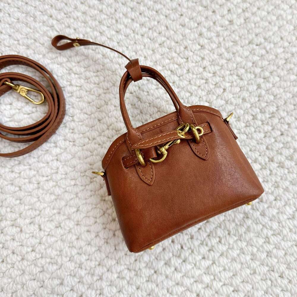Cowhide Vintage One-Shoulder Crossbody Bag 2025 New Genuine Leather Fashion Women Pendant High-Quality Mini Handbag