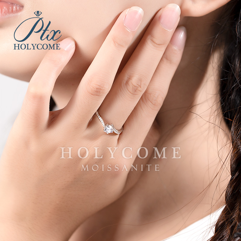 Luxury Moissanite Diamond Rings 0.5ct Round Cut 5mm 925 Sterling Silver VVS D Color Wedding Engagement Gift Twisted Arm Snowflake Diamond Ring for Wom