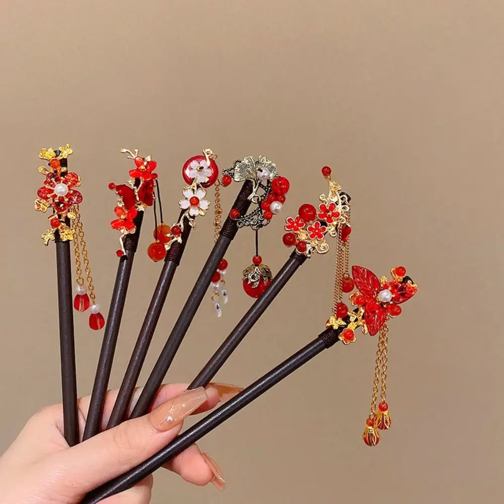 Fashion Retro Red Hair Stick Vintage Ancient Style Chinese Hairpin Headwear Handmade Multipurpose Rose Fringe 250519