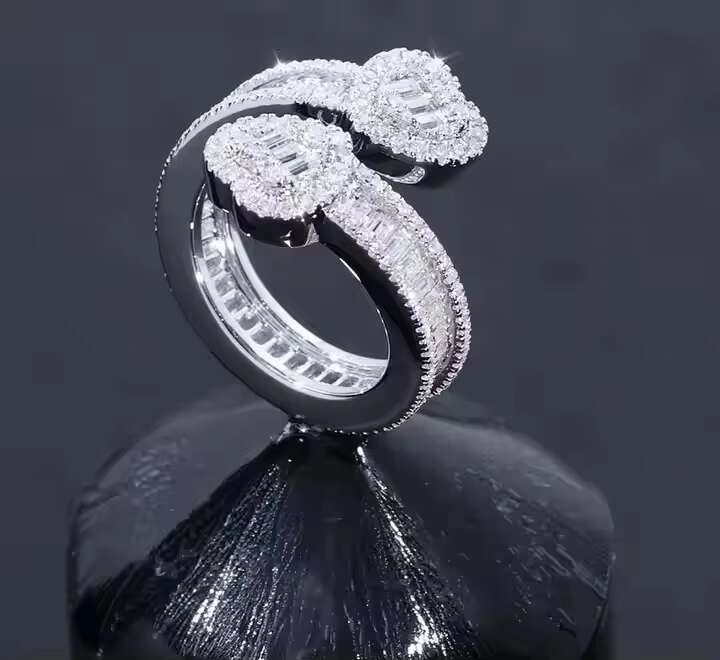 Customizable 925 Silver Moissanite Ring Classic Fine Bridal Jewelry for Women for Engagement or Special Occasions