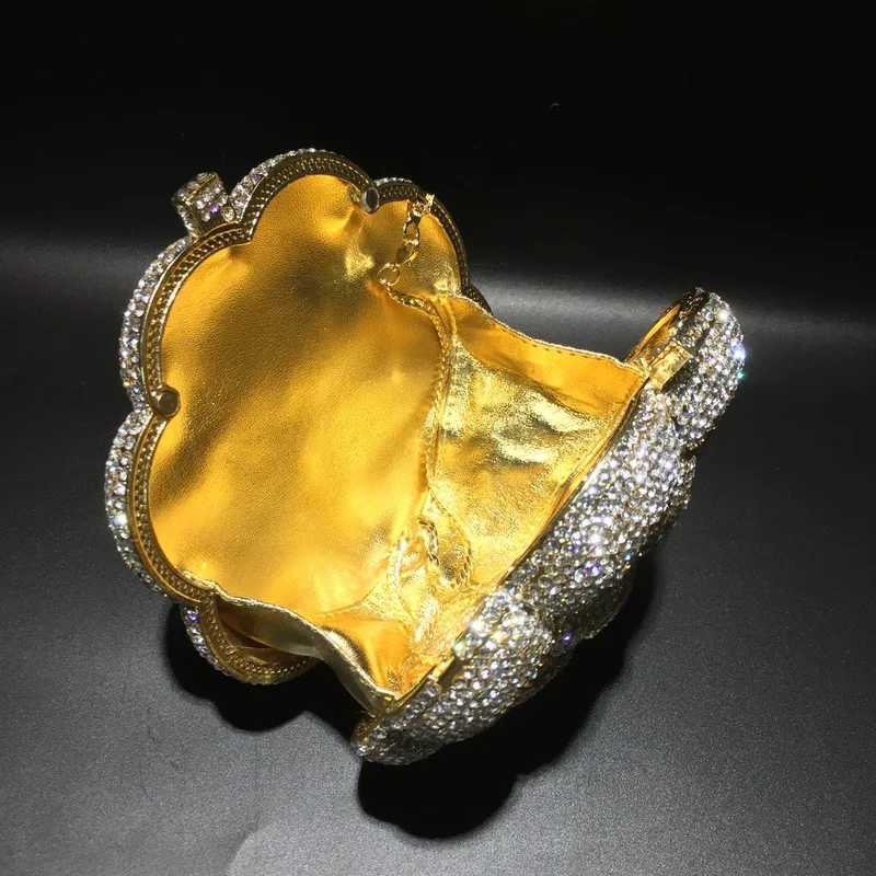 Celebrity High Luxury Handmade Diamond Embedding Exquisite 3D Flower Bag Elegant Banquet Wedding Party Rose Bag M250528