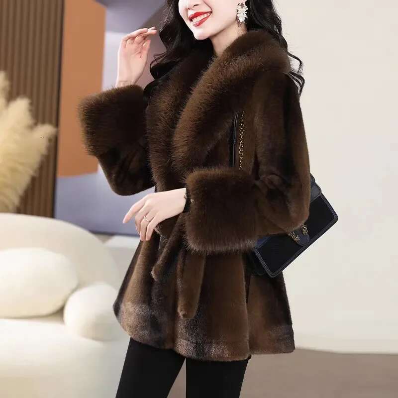 Imitation Mink Veet Jacket Women's Overcoat Winter 2024 New Fashion Loose Belt Medium Long Thick Warm Fur Coat Outwear