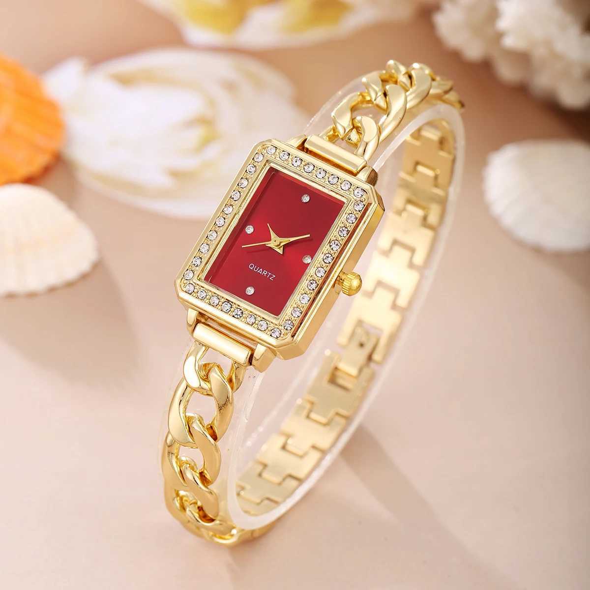 The latest style of womens fashionable minimalist and elegant alloy quartz watchXJ250527